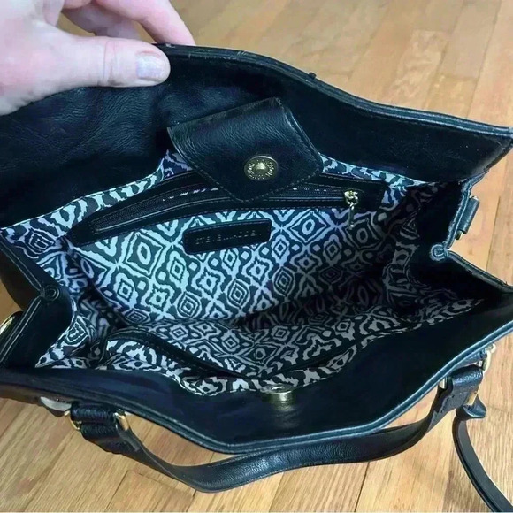 Steve Madden Black White Textured Quilted Shoulder Bag Purse - Picture 6 of 7